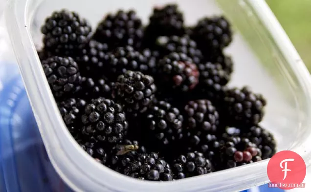 Cozinhar o livro: Blackberry bolo de cabeça para baixo