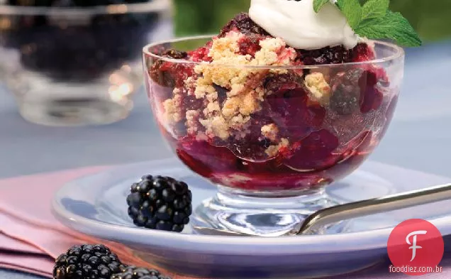 Easy Blackberry Cobbler