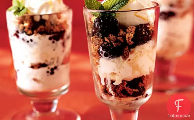 Limão-Blackberry Parfait