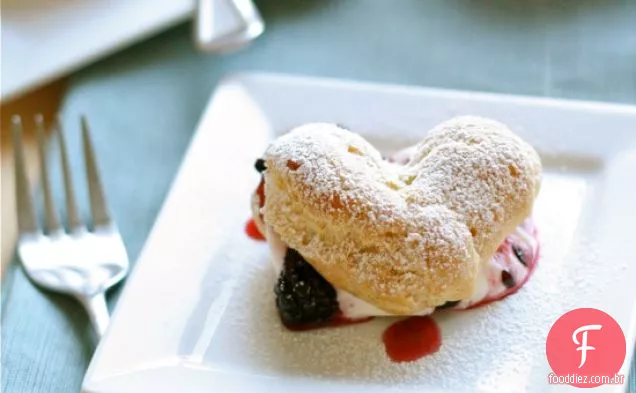 Dia Dos Namorados Lemon & Blackberry Eclairs