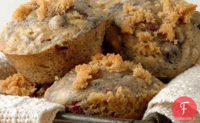 Muffins Da Especiaria Da Amora-Preta Da Inteiro-Grão
