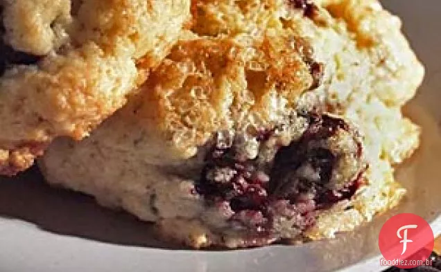 Scones Blackberry Do Perfeito N. Calif. Escapadela