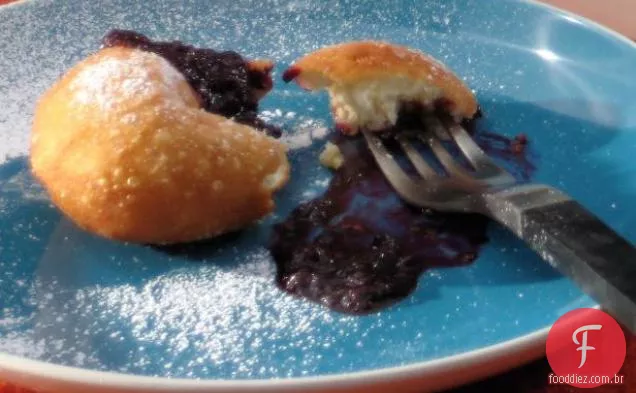 Beignets com Geléia De Amora caseira rápida