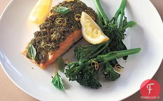Salmão Com Crosta De Pesto De Limão