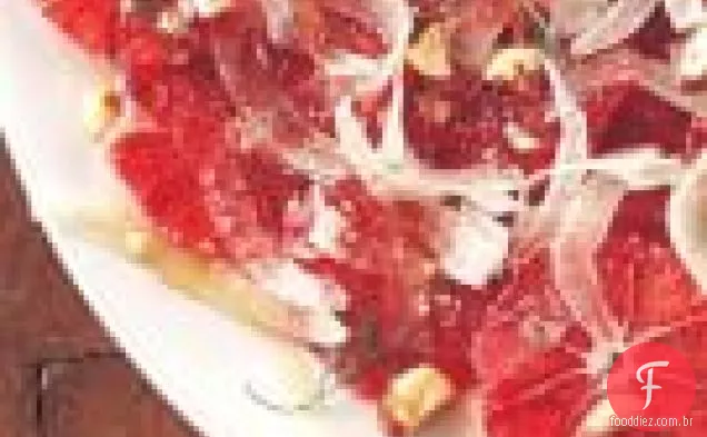 Salada De Laranja De Sangue Com Erva-Doce Raspada E Avelãs