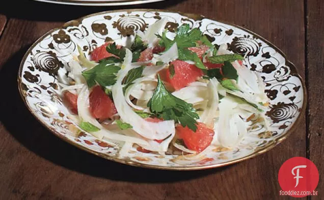 Salada De Erva Fresca, Toranja E Erva-Doce