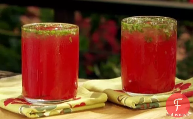 Limeade laranja de sangue elétrico com hortelã confusa