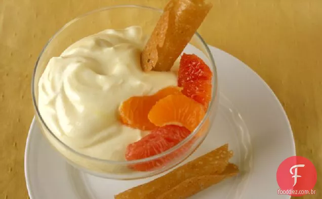 Mousse De Limão Com Compota Cítrica E Snaps De Caramelo