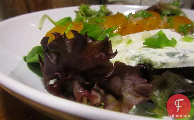 Beterraba Dourada Assada E Salada De Queijo De Cabra Azul