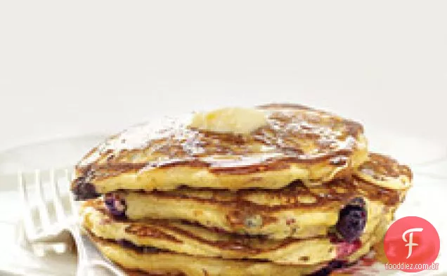 Blueberry-panquecas de fubá