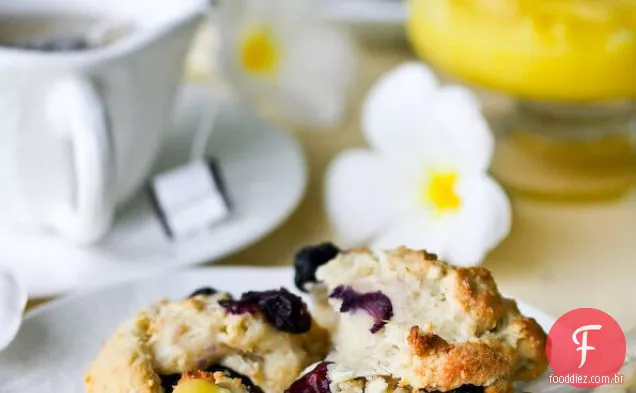 Scones De Mirtilo Com Receita De Esmalte De Limão