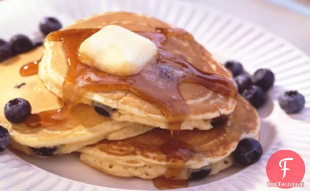 Panquecas De Creme Azedo De Mirtilo