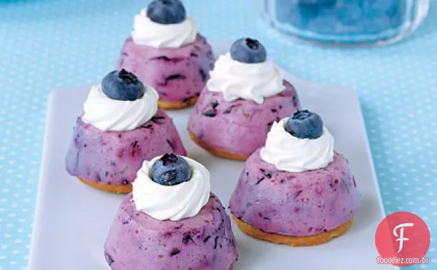 Cheesecakes De Mirtilo Em Miniatura
