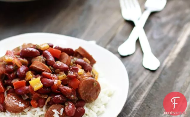 Feijão Vermelho E Arroz Com Salsicha Andouille