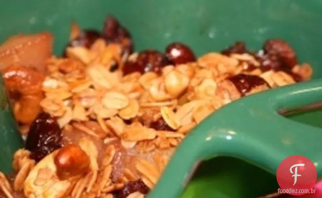 Cinco ingredientes com baixo teor de gordura pera-cereja crocante
