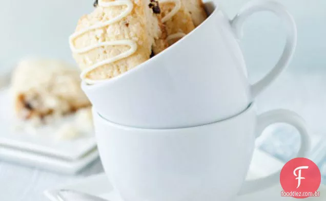 Chocolate Branco Cereja Scones
