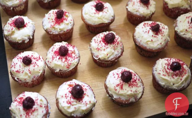 Cereja Baunilha Cupcakes
