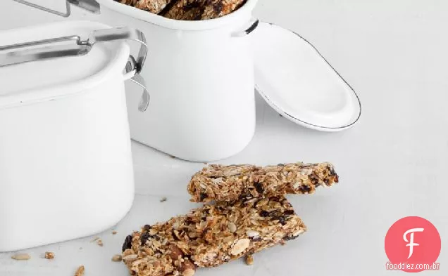 Barras de granola cereja-amêndoa