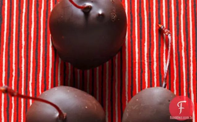 Cordiais de cereja com cobertura de Chocolate