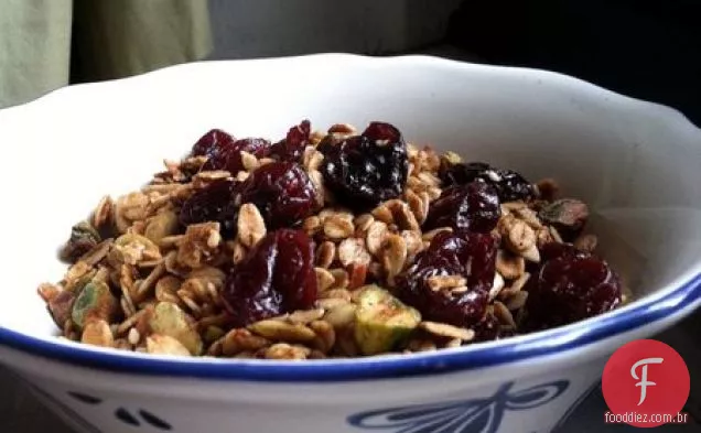 Pistache, Sementes De Gergelim E Granola De Cereja Seca