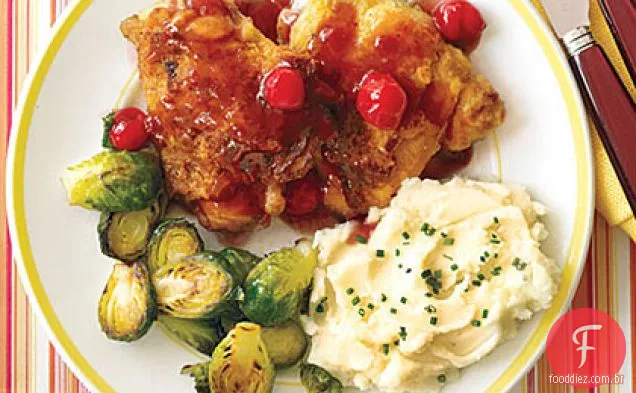 Coxas de frango com molho de cereja