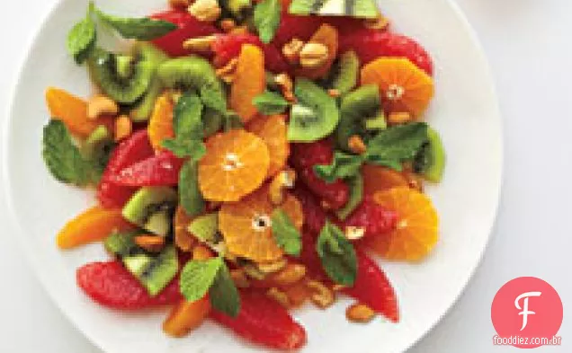 Salada Cítrica Com Castanha De Caju E Hortelã