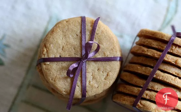 Biscoitos De Coco Torrados Crocantes