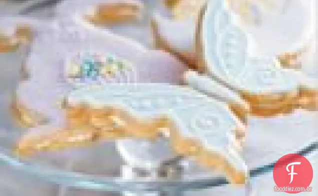 Biscoitos De Coco Com Cobertura Cremosa De Manteiga
