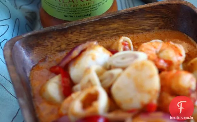 Receita Tailandesa De Frutos Do Mar De Coco E Galanga