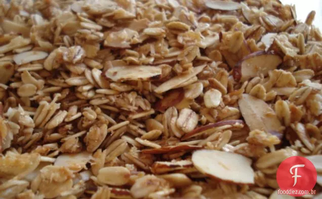 Granola De Amêndoa De Coco