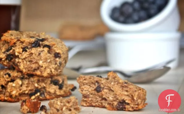 Biscoitos a qualquer momento (adoçados com frutas e sem grãos)