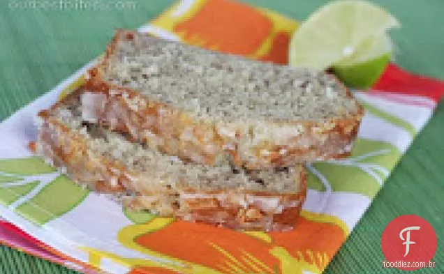 Pão De Banana De Coco Com Esmalte De Limão