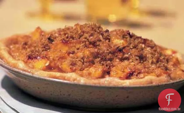 Torta de açúcar mascavo-pêssego com Streusel de coco