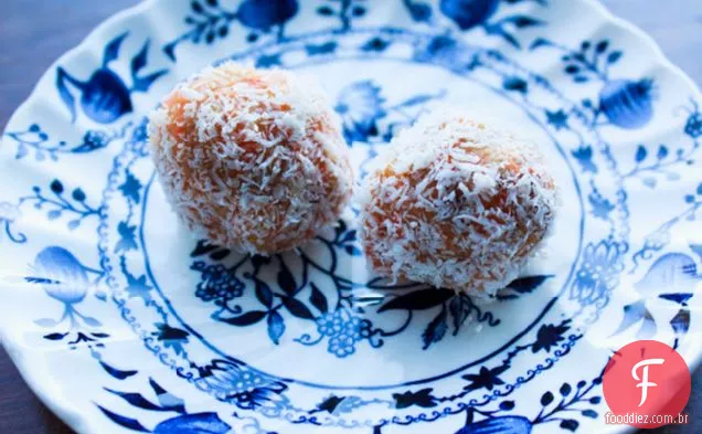 Cenoura Macadâmia Coco Mel Bolas Cruas