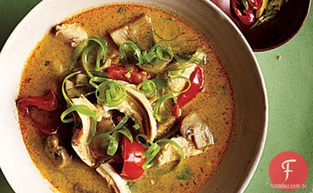 Sopa De Frango De Coco Tailandesa Picante