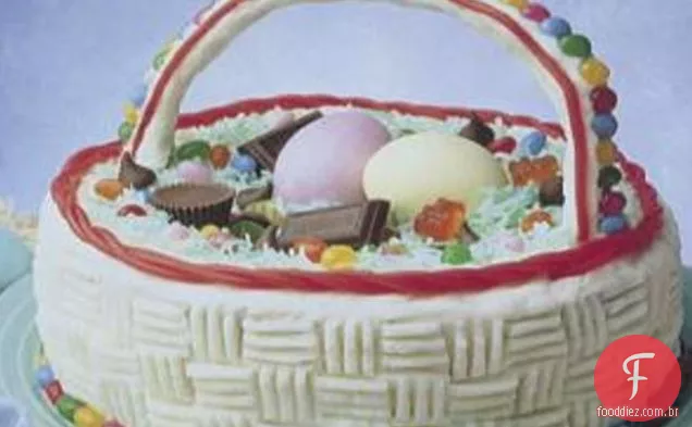 Bolo Da Cesta Da Páscoa Do Coco Dos Montes
