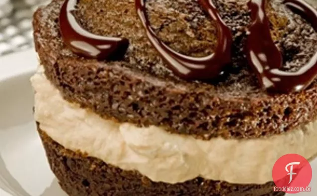Mini Bolos Recheados Com Café Expresso