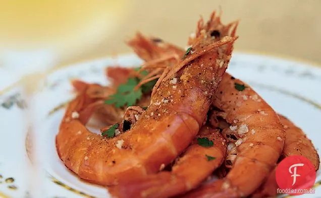Camarão Garlicky com limão