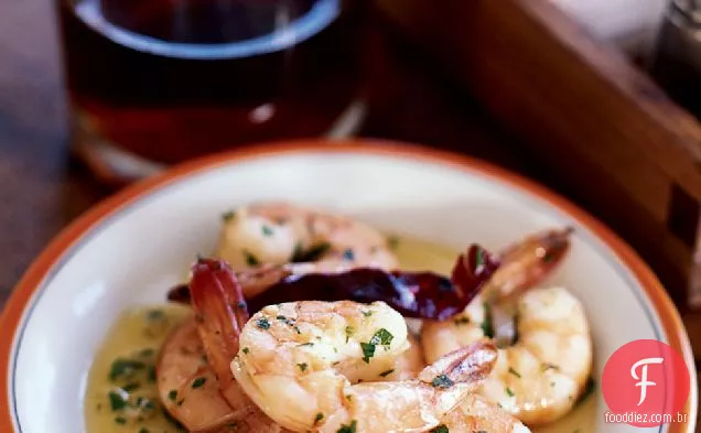 Camarão Garlicky com azeite