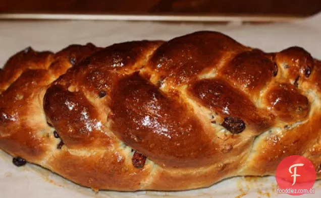 Cranberry-walnut Braid