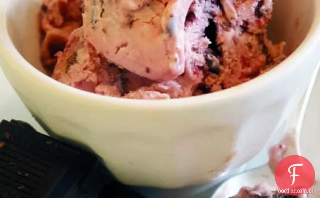 Sorvete De Cranberry E Chocolate Amargo