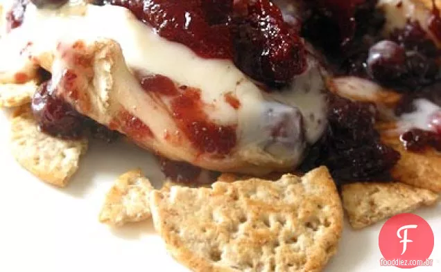 Leite De Cabra Assado Brie Com Molho De Cranberry