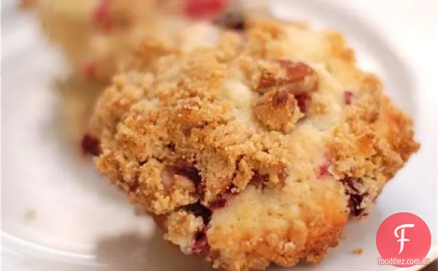 Jordan Marsh Cranberry Muffins Com Cobertura De Pecan Streusel