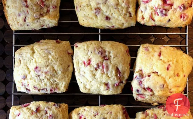 Meyer Limão E Fresco Cranberry Scones
