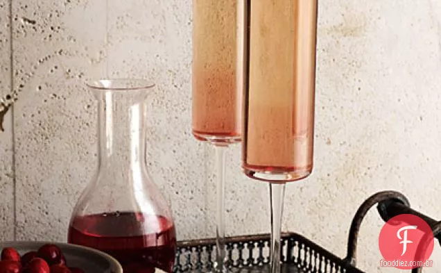 Cranberry Kir Royale
