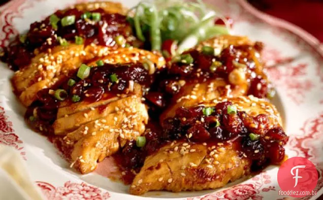 Frango caramelizado com conservação de Cranberry