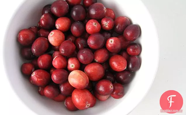 Sorvete de Cranberry-laranja com sementes de erva-doce