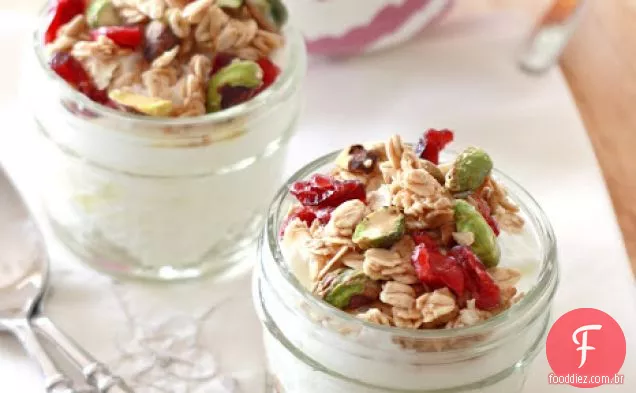 Granola Com Cranberries E Pistache
