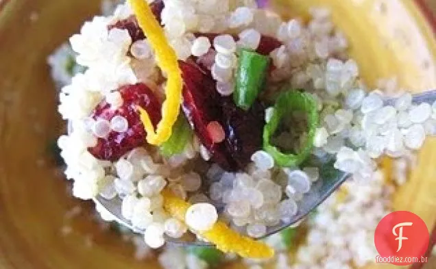Salada De Quinoa Com Cranberries , Cebolinha E Casca De Laranja