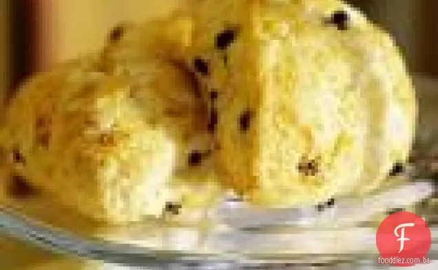 Scones De Chá Creme Com Groselhas